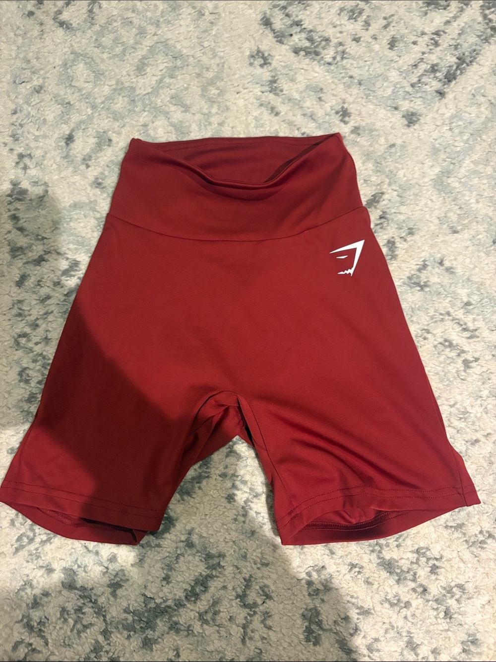 Gymshark High-Waist Biker Shorts - Burgundy scrunch butt